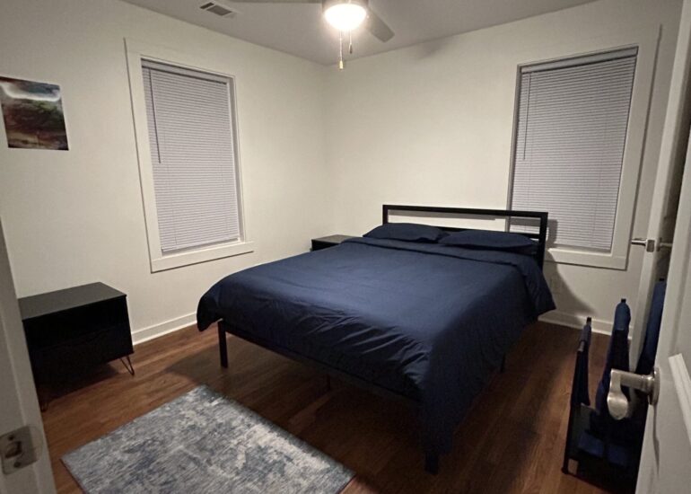 Comfortable Classy bedroom 3